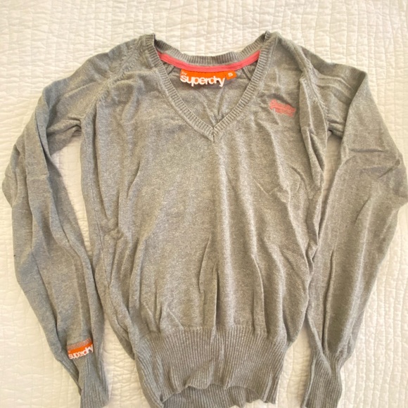 Superdry Sweater - Picture 2 of 3
